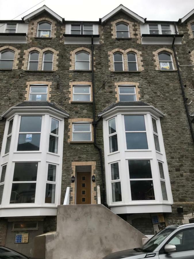 Beautiful Apartment,No 1, With Parking イフラクーム エクステリア 写真